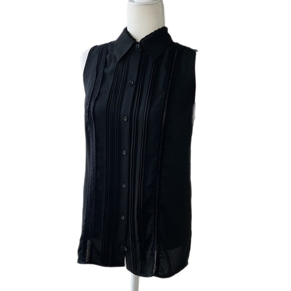 Cabi  ‘Jagger’ Black Tuxedo Pin-Tuck Pleated Button Up Sleeveless Top Layering S - Picture 2 of 11